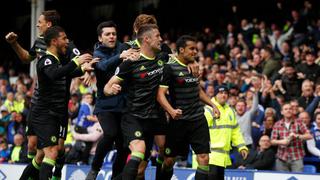 Chelsea sigue firme como líder de la Premier League: goleó 3-0 al Everton en Goodison Park