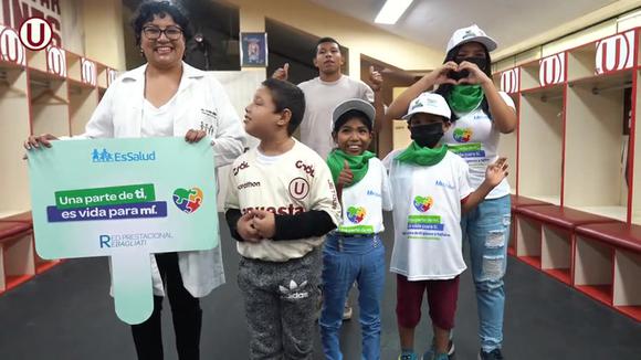 Edison Flores y Universitario tuvieron un gran gesto con niños que están a la espera de un trasplante de órgano. (Video: Universitario)
