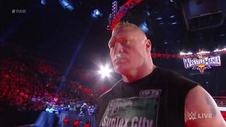 WWE: Brock Lesnar retó a Goldberg a pelear en WrestleMania 33