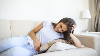 5 Ejercicios de estiramiento para aliviar los dolores por los cólicos menstruales