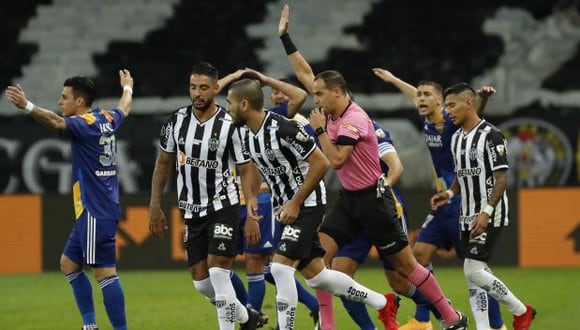 Atlético Mineiro avanzó a cuartos de final tras vencer en penales a Boca. (Foto: AFP)
