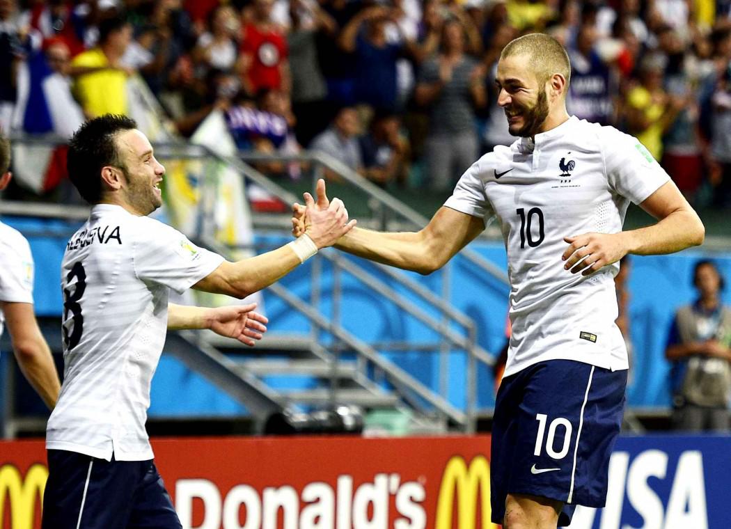 La primera vez que Valbuena asistió a Benzema fue en el segundo gol francés en la goleada 3-0 sobre Ucrania, en noviembre del 2013, por Eliminatorias. (Difusión)
