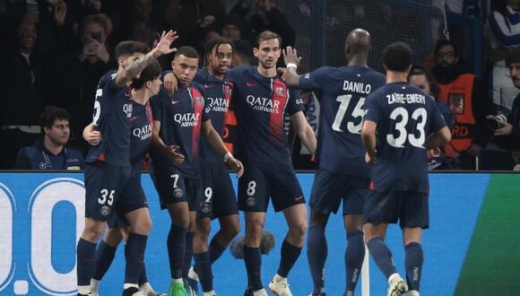 PSG vs. Real Sociedad se enfrentaron por la ida de octavos de final de la Champions League. (Foto: EFE)