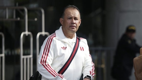 Juan Reynoso está dirigiendo su primera Eliminatoria como entrenador. (Foto: GEC)