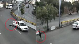 Niño sale volando de auto en marcha y su reacción se volvió viral