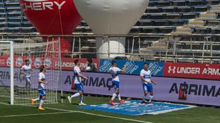 Se adelantan los ‘Cruzados’0: César Pinares para el 1-0 del clásico U. Católica vs U. de Chile [VIDEO]