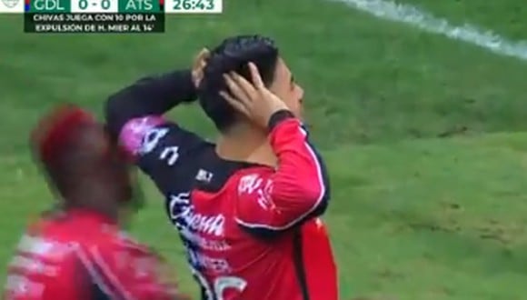 Gol de Aldo Rocha para el 1-0 del Chivas vs. Atlas por la Liga MX 2021 (Foto: TUDN).