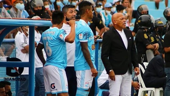 Roberto Mosquera es el actual entrenador del Sporting Cristal. (Foto: Liga 1)