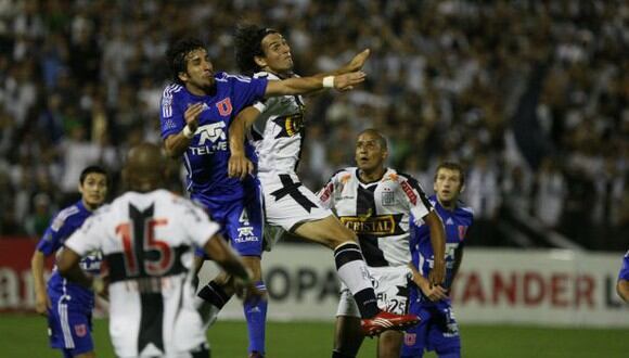 Alianza Lima tenía todo para pasar a la siguiente fase de Copa Libertadores 2010, pero un gol en el último minuto lo hizo imposible (GEC)