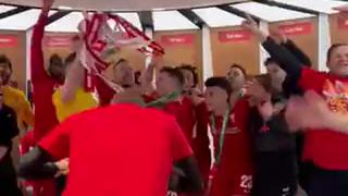 Con el swing de Luis Díaz: los festejos del Liverpool tras ganar la Carabao Cup [VIDEO]