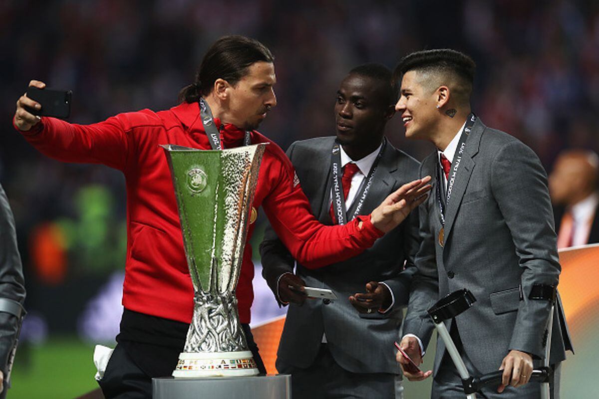 Zlatan Ibrahimovic y Marcos Rojo ganaron la Europa League en Manchester United. (Foto: Getty Images)