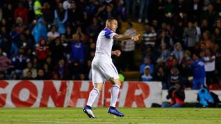 Y apareció... ¡el VAR! Cruz Azul se adelanta ante Querétaro con tanto de Aguilar [VIDEO]