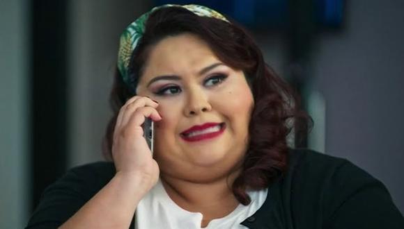 Gisella Aboumrad interpretando a Rox Estévez, locutora de una exitosa radio en "La suerte de Loli" (Foto: Telemundo)