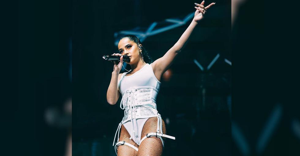 Becky G muestra cómo se ejercita tras su lesión a la rodilla. (Foto: @iambeckyg)