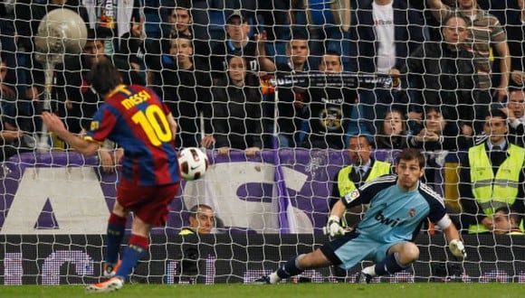 Lionel Messi e Iker Casillas se enfrentaron varias veces en Clásico de España. (Internet)