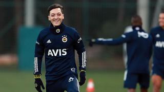“Un sueño se ha hecho realidad”: Fenerbahçe anunció el fichaje de Özil 