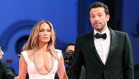 Jennifer Lopez y su fabuloso look con el que se robó miradas en el Festival de Cine de Venecia. (Foto: EFE).