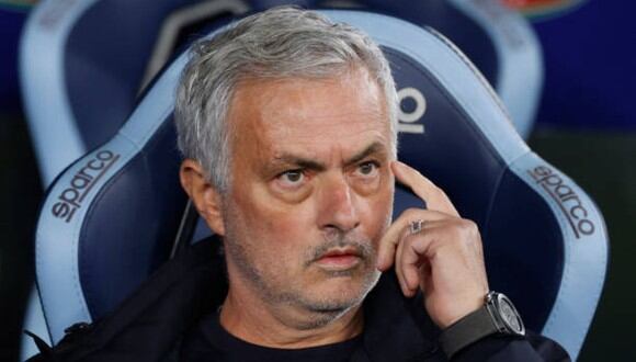 José Mourinho tiene contrato con Roma hasta junio de 2024. (Foto: Getty Images)