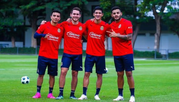 Chivas ya cuenta con los seleccionados olímpicos Alexis Vega, Uriel Antuna, Jesús Angulo y Fernando Beltrán para el Apertura 2021. (Foto: Twitter)