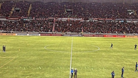 Así luce el césped del Estadio Monumental de la UNSA para el duelo entre Melgar vs Deportivo Cali. (Foto: Difusión)