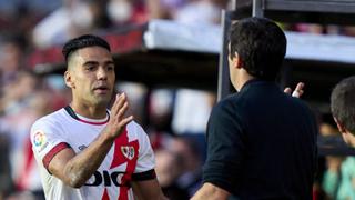 “No tiene trato preferencial”: Iraola reveló detalles de su relación con Radamel Falcao en el Rayo