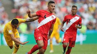 Perú vs. Australia: Anderson Santamaría prendió velas a los santos para agradecer el triunfo