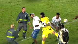 Repudiable: vándalo intentó agredir a Cássio tras la eliminación de Santos ante Corinthians