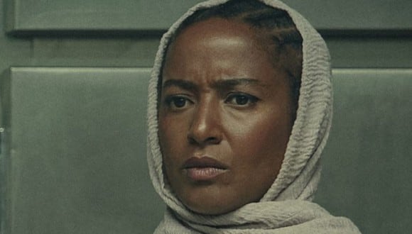 Amaka Okafor interpreta a la detective Hasan en "Cadáveres" (Foto: Netflix)