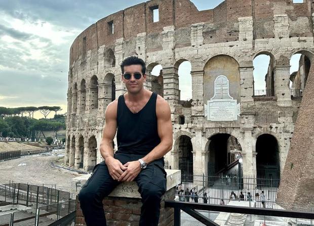 Mario Casas durante su viaje en Roma (Foto: Mario Casas/Instagram)