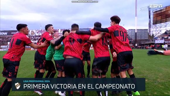 El festejo de Juan Pablo Goicochea y todo Platense tras vencer a Boca Juniors. (Video: ESPN)