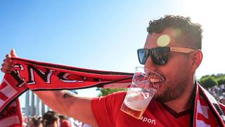 Las calles lo dicen: Inglaterra no podrá celebrar con alcohol si gana en Volvogrado