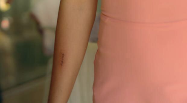 La palabra "mamá" del tatuaje de Georgina Rodríguez fue escrito por sus hijos (Foto: Netflix)