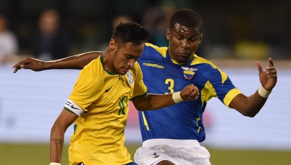 Ecuador vs Brasil juegan por las Eliminatorias Qatar 2022 en Porto Alegre.
