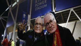 ¡Grande, Claudio! Hinchas del Leicester usaron máscaras y banderas en honor a Ranieri