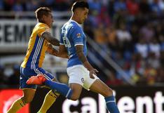 Advíncula salió lesionado: Tigres empató sin goles ante Cruz Azul por Liga MX