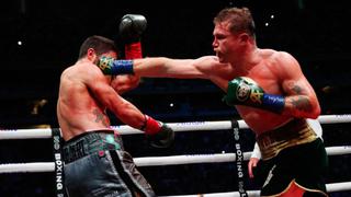 ¡Canelo Álvarez gana a John Ryder por decisión unánime en Zapopan!