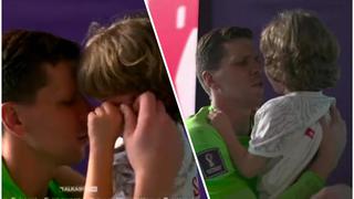 Emotiva escena: Szczesny, portero de Polonia, consuela a su hijo tras eliminación del Mundial