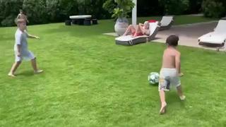Apareció el heredero de Lionel: Mateo Messi deslumbra con sus habilidades con el balón [VIDEO]