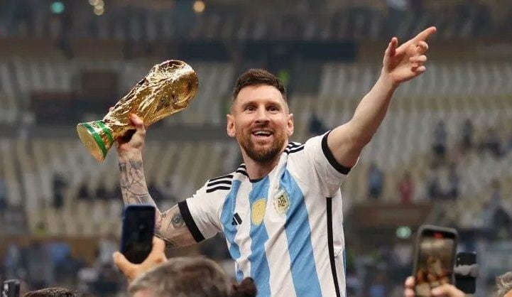 Desde 2004, año de su debut, Lionel Messi ha ganado 42 títulos. 

