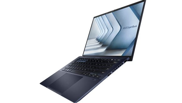 La nueva laptop de Asus se le puede integrar una memoria interna más, hasta elevar su RAM a 64 GB. (Foto: Asus)
