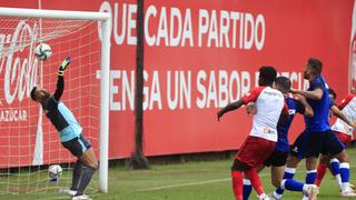 Así llegó el 1-0: las mejores postales del gol de Marcos López en el Perú vs. Extranjeros Liga 1