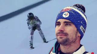 ¡Se salvó por un pelo! Esquiador francés evita aparatosa caída de la forma más increíble