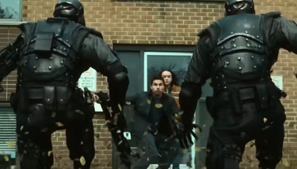 La película se desarrolla en un mundo donde el 4 % de la población nace con superpoderes y la Policía usa robots de avanzada para mantener el orden (Foto: Netflix)