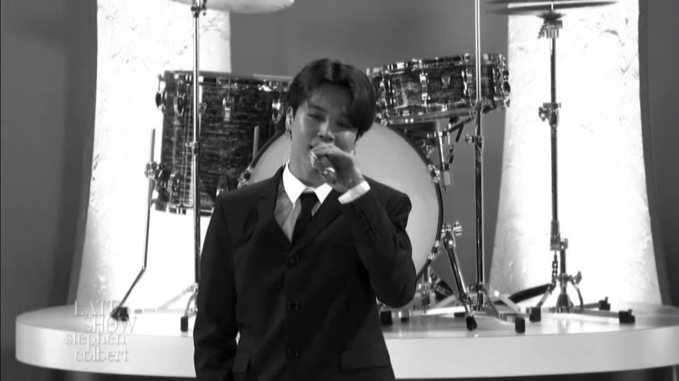 BTS rinde tributo a The Beatles en su debut en “The Late Show” de Stephen Colbert (Foto: Captura de pantalla)