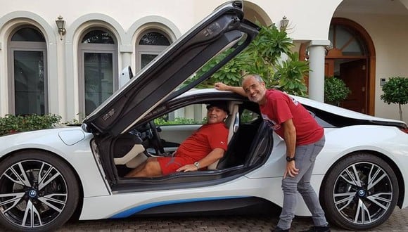 Herederos de Diego Maradona recuperan autos (Foto: Caras)