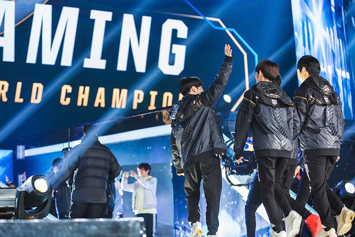 Plantão dos esports: Invictus Gaming vence Mundial de LoL; Coreia do Sul  vence Copa de OW - NerdBunker