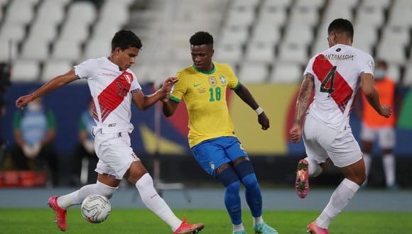 Lora debutó en Copa América con la Selección Peruana a los 20 años (Foto: Reuters)
