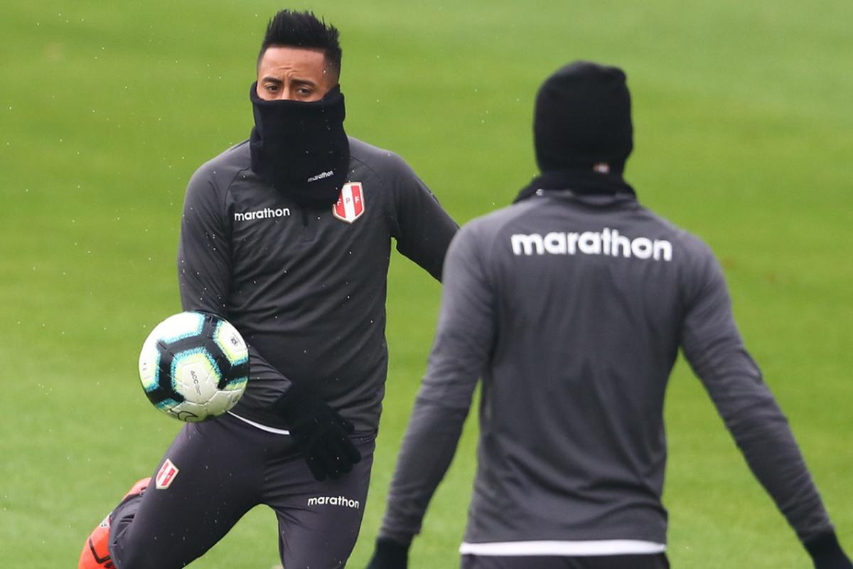 Bufandas, gorras y guantes el penúltimo y frío entrenamiento de la Selección Peruana [FOTOS] | COPA-AMERICA | DEPOR