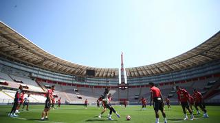 Ricardo Gareca alista su pizarra ante Paraguay: la bicolor entrenó en el Estadio Nacional