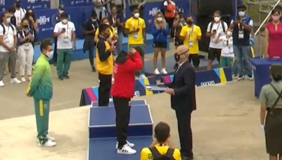 Ángel Caro se colgó la medalla de plata en los Juegos Panamericanos Junior Cali. (Captura: Panam Sports)